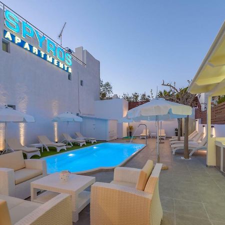Spyros Apartments With Pool คาลามากิ ภายนอก รูปภาพ
