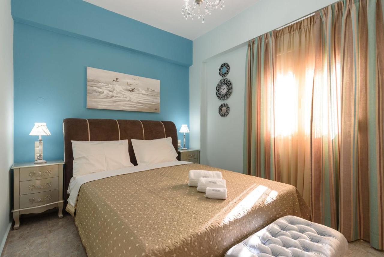 Spyros Apartments With Pool คาลามากิ ภายนอก รูปภาพ