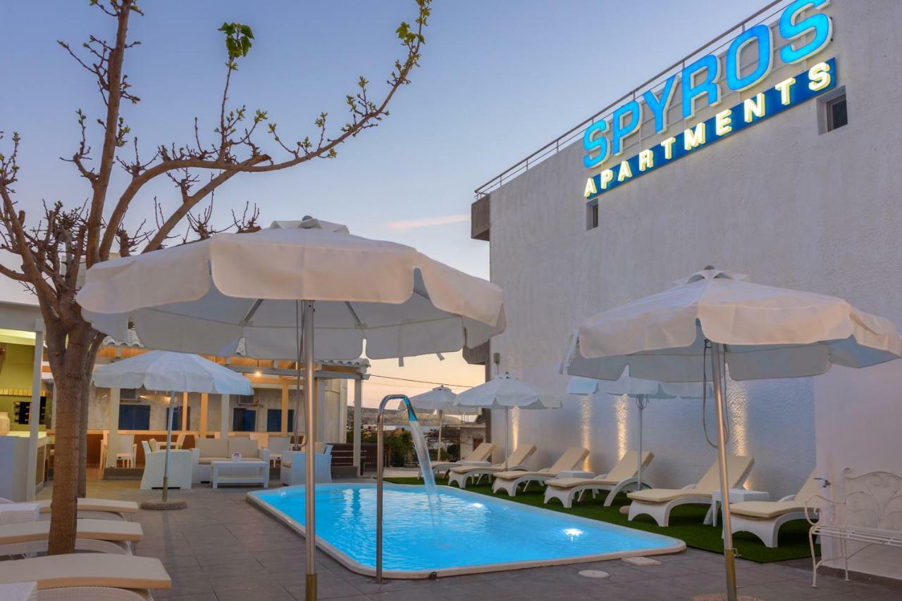 Spyros Apartments With Pool คาลามากิ ภายนอก รูปภาพ